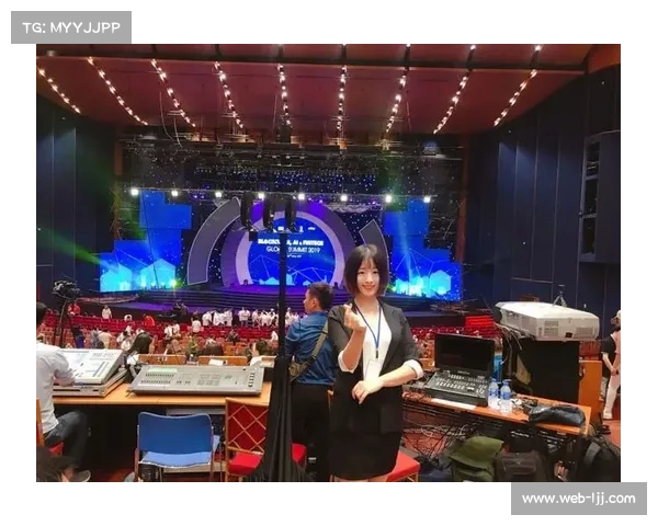 赛后采访区设多语言翻译服务，外籍选手可用母语受访